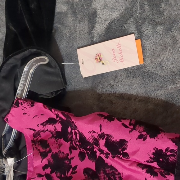 Jona Michelle Girls Formal Party Wedding Hot Pink Black Velvet Flowers Dress - Picture 6 of 9